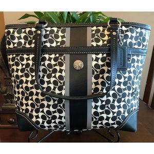 COACH - Chelsea Signature Heritage Stripe Tote. Beautiful & FLAWLESS CONDITION!